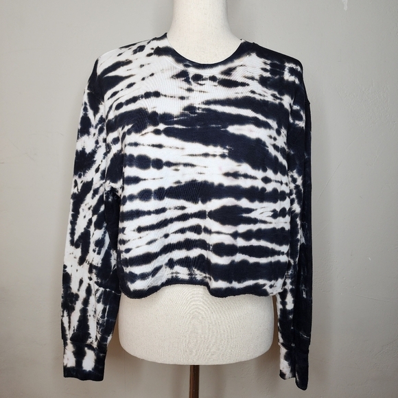 NWT MONROW Supersoft Tie Dye Cropped Sweatshirt Size Medium - Picture 1 of 10